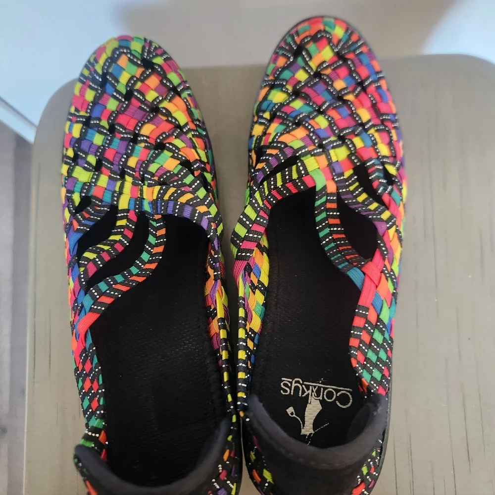 Corkys Colorful Wedges